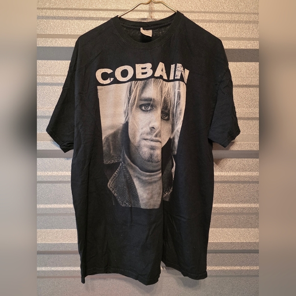 Kurt Cobain Other - Cobain Graphic Tee - Black